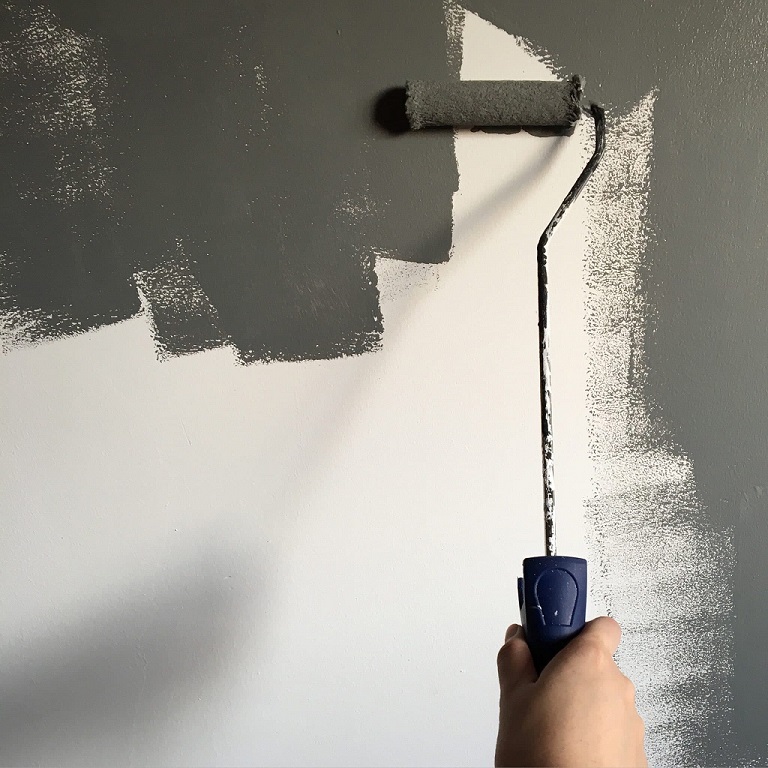 can-you-paint-inside-a-house-when-it-s-raining-outside-pristine-painters